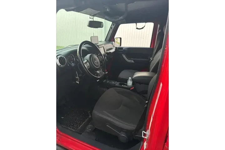 $19990 : Jeep Wrangler Unlimited 2017 image 6