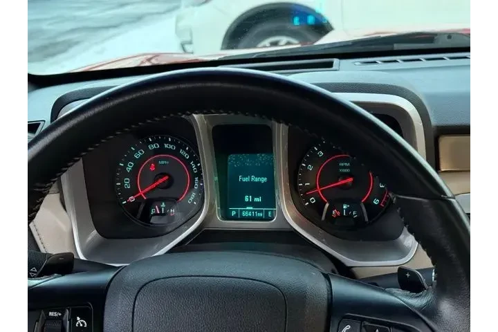 $25000 : Chevrolet Camaro 2013 SS 2dr image 6