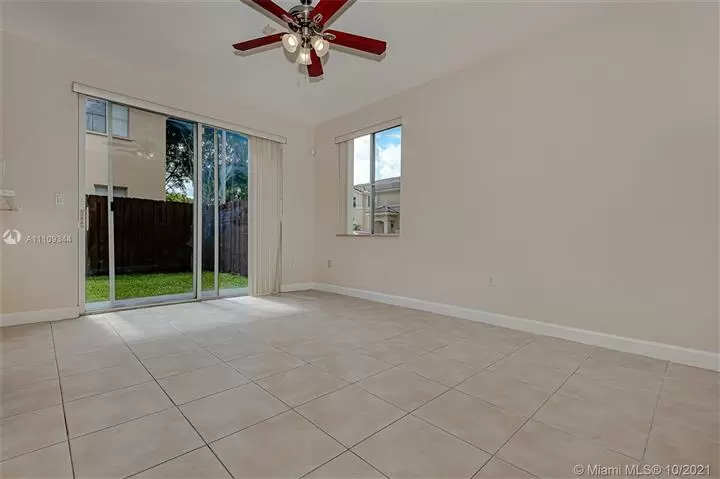 $545000 : MIAMI LAKES image 7