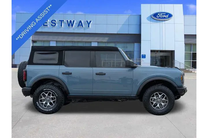 $37500 : Ford Bronco 2023 4x4 Base Ad image 2