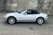 $10988 : 2006 MX-5 Miata Touring thumbnail