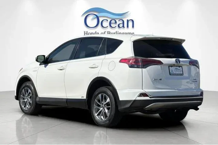 $23294 : Toyota RAV4 Hybrid 2017 AWD image 6