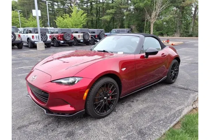 $36800 : Mazda MX-5 Miata 2025 Club 2 image 5
