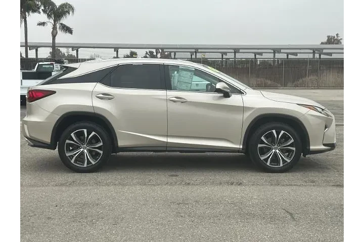 $29990 : Lexus RX 350 2017 4dr SUV image 2