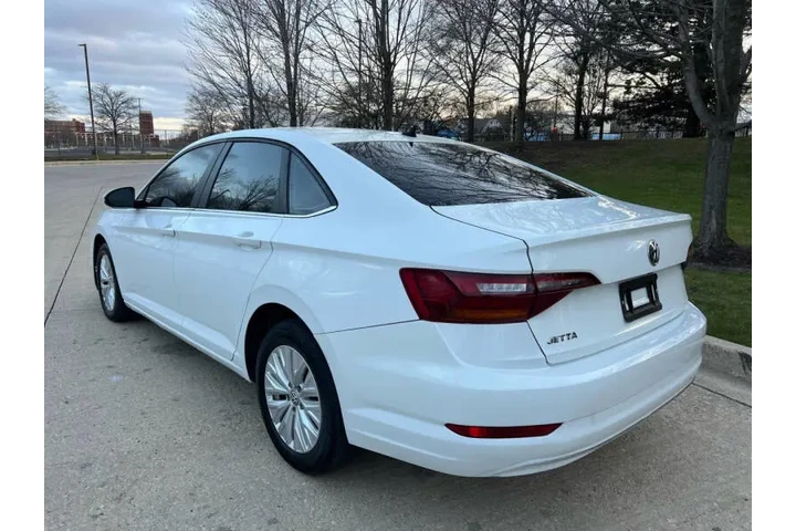 $9997 : 2019 Jetta S image 8