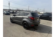 $9850 : 2019 Escape SE thumbnail