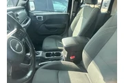 $24595 : Jeep Wrangler Unlimited 2021 thumbnail