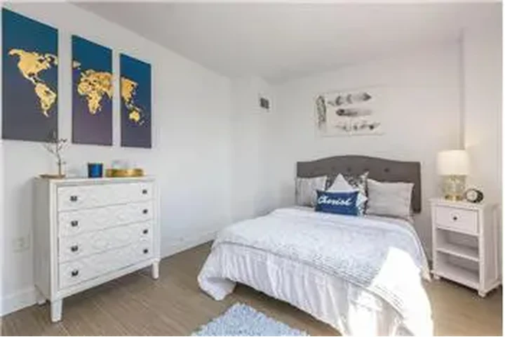 $1525 : Rental property with 2 bedro image 2