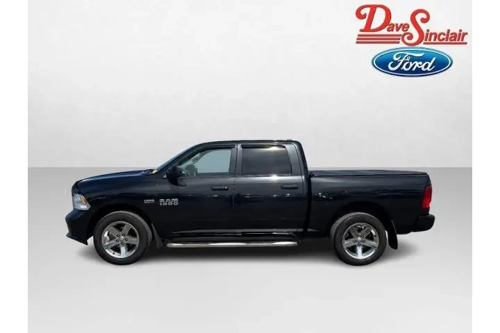 $14888 : Ram 1500 2015 4x4 Express 4d image 10