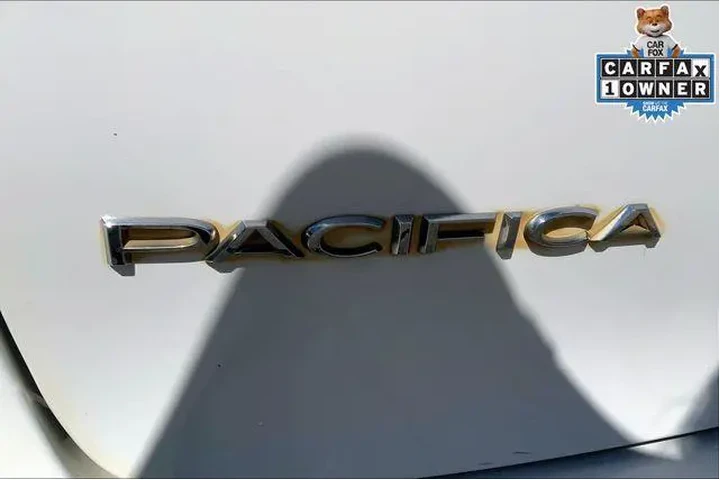 $25985 : Chrysler Pacifica 2022 Touri image 8