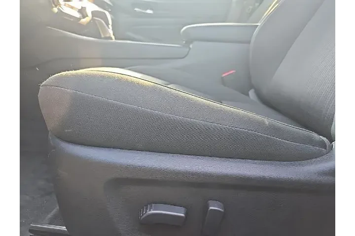 $18876 : Nissan Altima 2025 2.5 SV 4d image 8