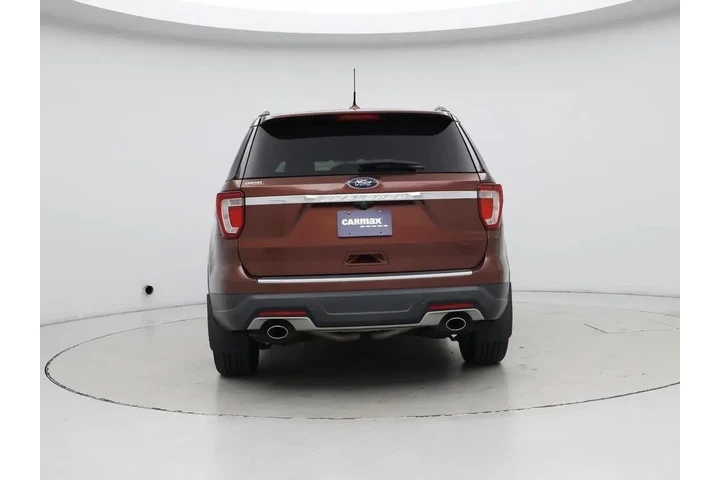 $17998 : Ford Explorer 2018 AWD XLT 4 image 6