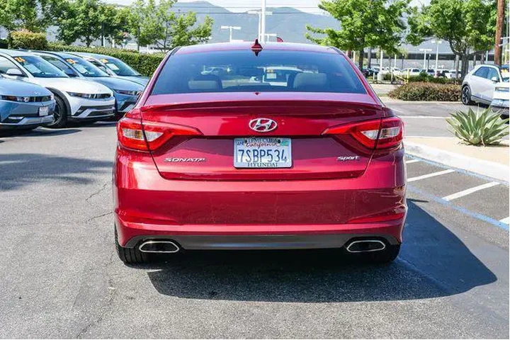 $12000 : Hyundai SONATA 2016 Sport 4d image 6