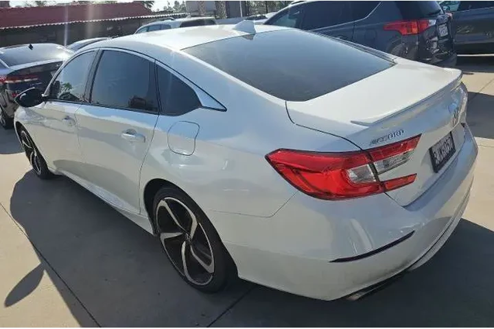 $21800 : Honda Accord 2019 Sport 4dr image 3