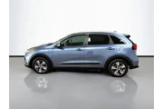 $17987 : Kia Niro Plug-In Hybrid 2022 thumbnail