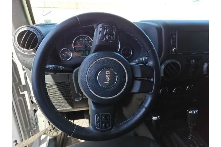 $15184 : Jeep Wrangler JK Unlimited 2 image 7