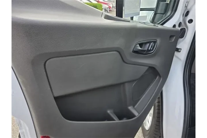 $33995 : Ford Transit 2024 250 3dr SW image 8