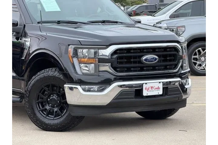 $32983 : Ford F-150 2023 4x2 XL 4dr S image 2
