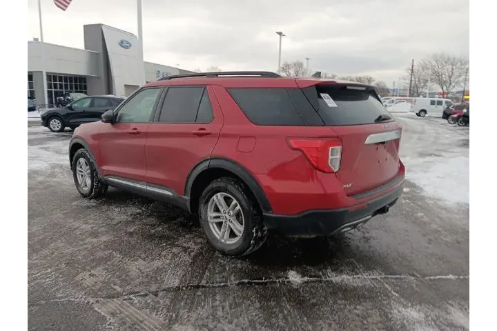 $29900 : Ford Explorer 2022 AWD XLT 4 image 10