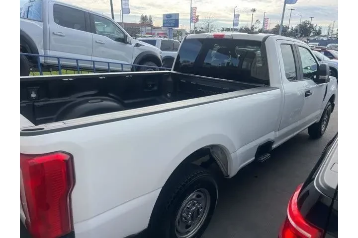 $33988 : Ford F-250 Super Duty 2022 4 image 5