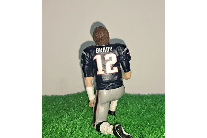 $1850 : FIGURA INCADA JUGADOR DE NFL T image 1