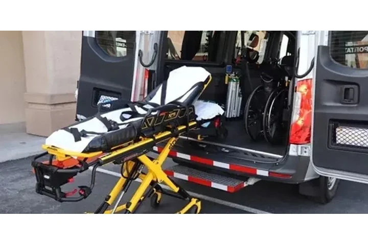 Now Hiring Drivers & Assistant image 3