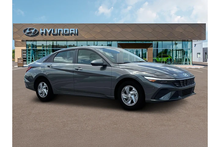 $18750 : Hyundai ELANTRA 2024 SE 4dr image 10
