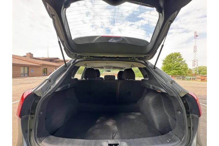 $7999 : 2018 Rogue Sport S image 8