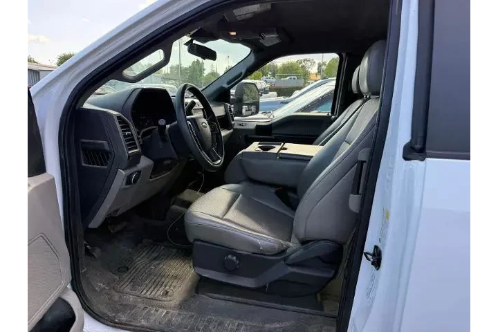 $38500 : Ford F-250 Super Duty 2022 4 image 9