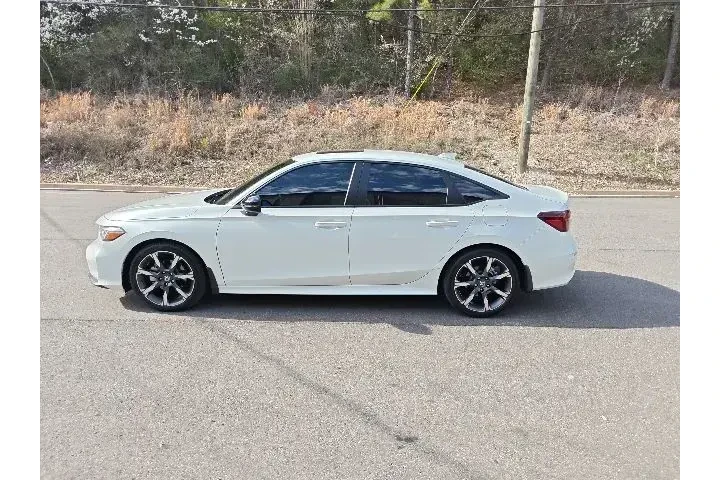 $29990 : Honda Civic Hybrid 2025 Spor image 5