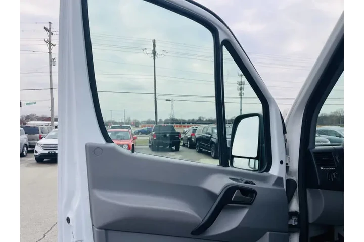 $6999 : 2018 Mercedes-Benz Sprinter 2 image 10