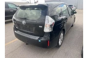 $10424 : Toyota Prius v 2012 Two 4dr thumbnail