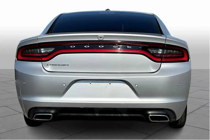 $19687 : Dodge Charger 2022 SXT 4dr S image 4