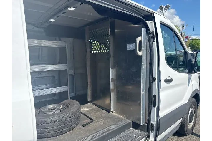 $25995 : Ford Transit 2023 150 3dr SW image 8