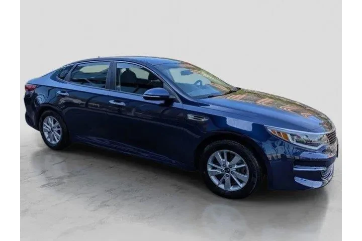 $13595 : Kia Optima 2018 S 4dr Sedan image 5