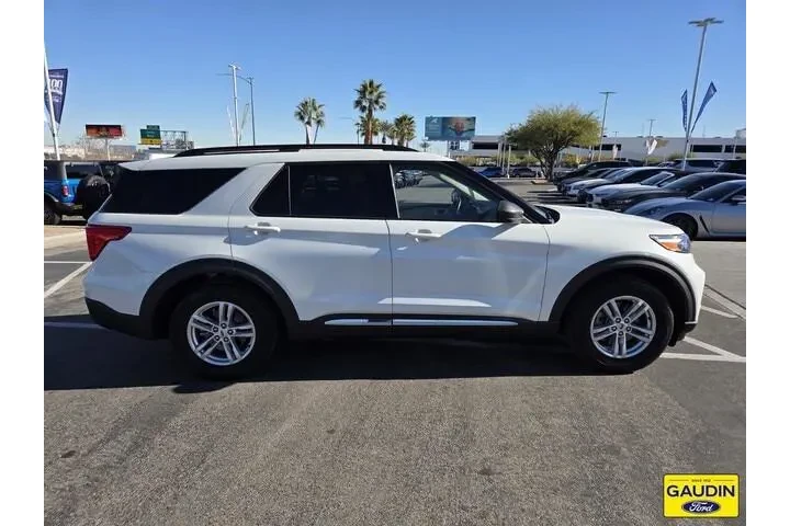 $33900 : Ford Explorer 2023 XLT 4dr S image 8