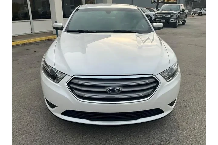 $15515 : Ford Taurus 2016 SEL 4dr Sed image 4