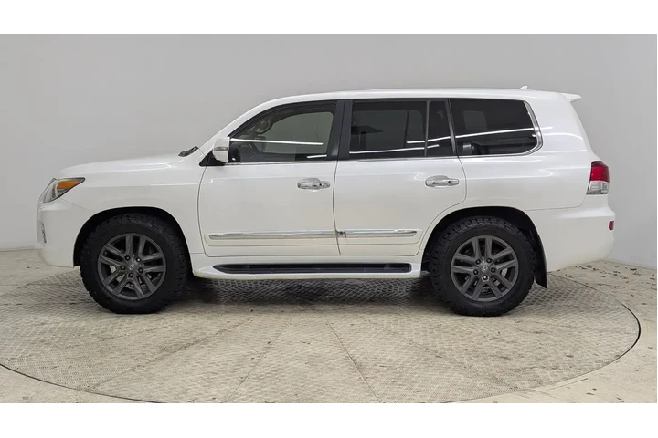 $24999 : Lexus LX 570 2013 AWD 4dr SU image 2
