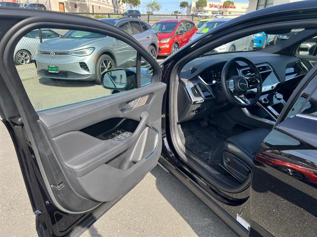 $26800 : Used 2020 I-PACE S AWD for sa image 9