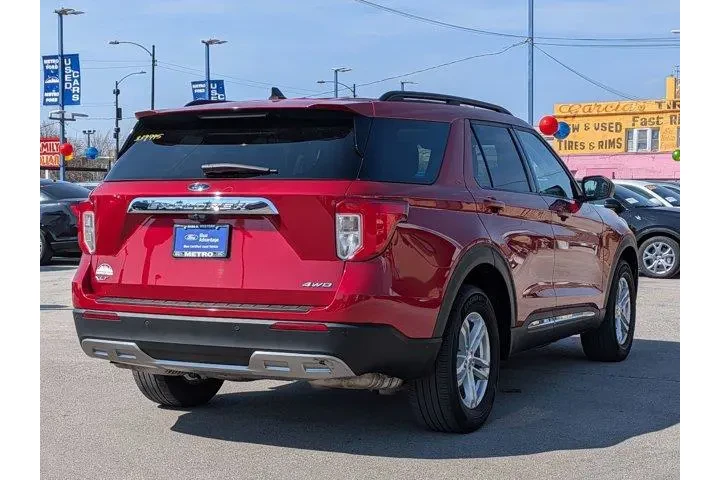 $30997 : Ford Explorer 2022 AWD XLT 4 image 4