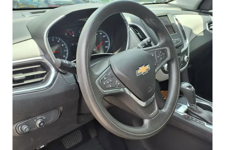 $12699 : Chevrolet Equinox 2020 4x4 L image 4