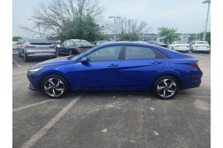 $19900 : Hyundai ELANTRA 2023 SEL 4dr image 9