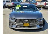 $31500 : Ford Mustang 2024 EcoBoost 2 thumbnail
