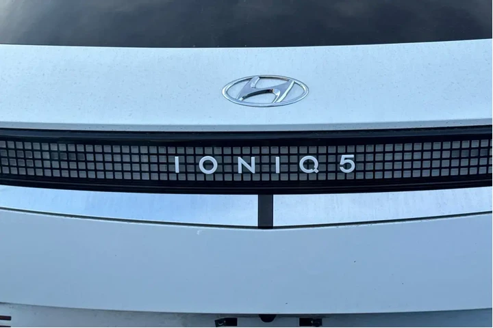 $28990 : Hyundai IONIQ 5 2024 Limited image 6