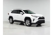 Toyota RAV4 2019 XLE 4dr SUV en Hialeah