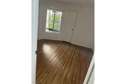 $900 : Rento un cuarto en Korea town thumbnail