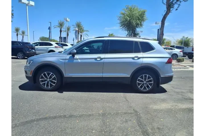$18765 : Volkswagen Tiguan 2020 SE 4d image 7