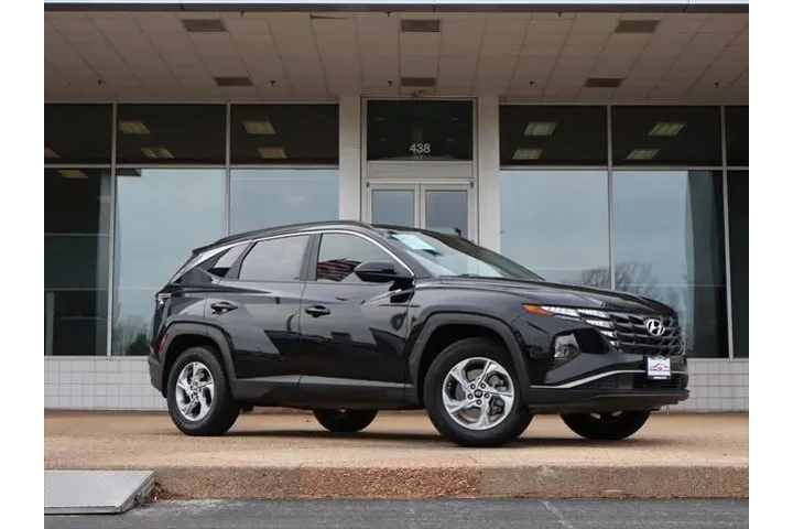 $23489 : Hyundai TUCSON 2023 AWD SEL image 1