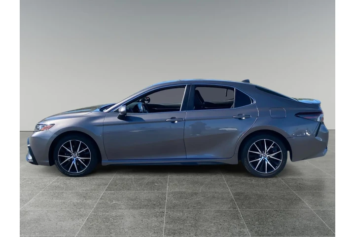 $23301 : Toyota Camry 2021 SE 4dr Sed image 2