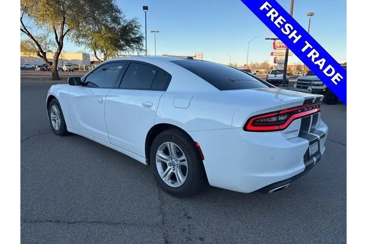 $16351 : Dodge Charger 2019 SXT 4dr S image 3